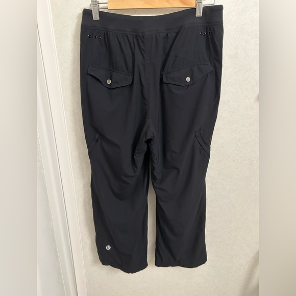 Lululemon - Picture 2 of 3